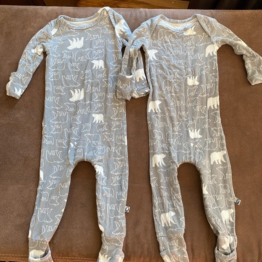 Gunamuna Gray Bear Print Kids One Piece 0-3 and 3-6
